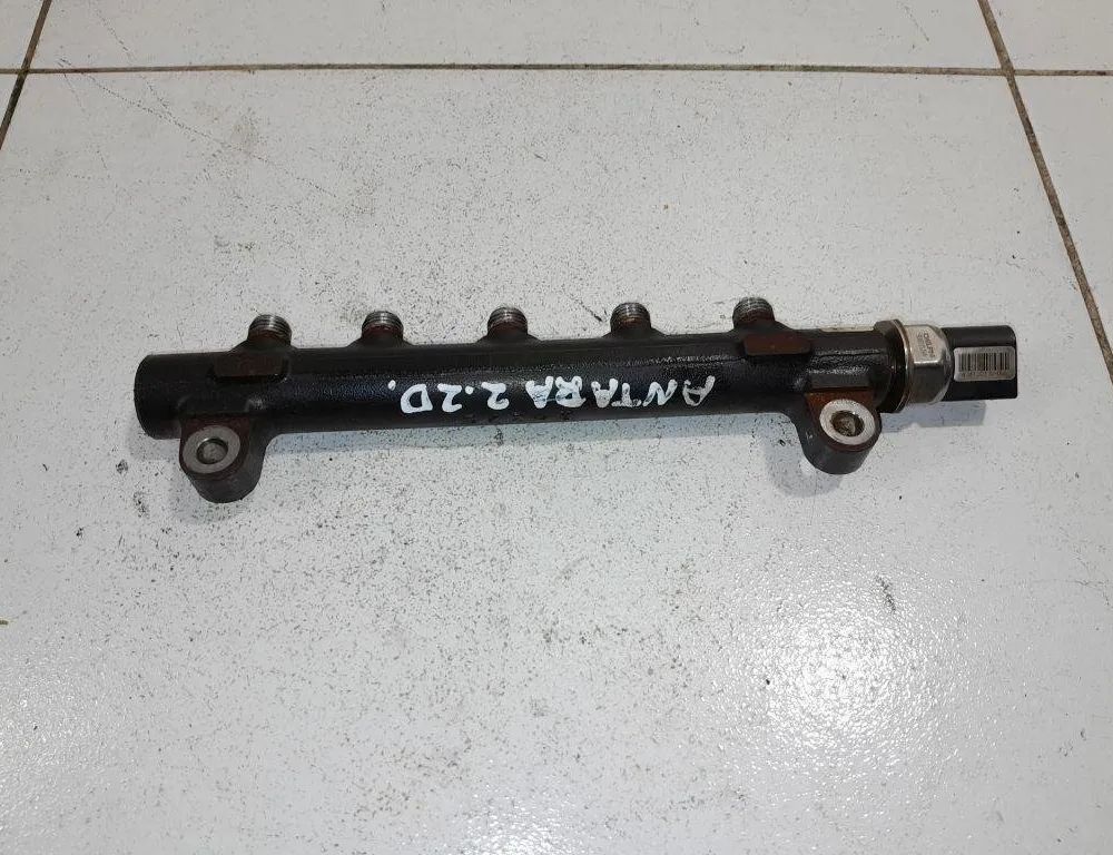 OPEL Antara 1 generation (2006-2015) Bränsleskena 96868901 31804899