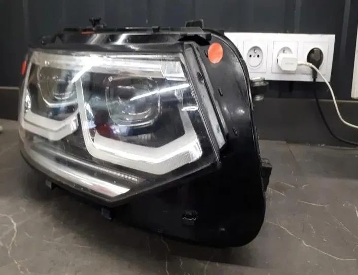 VOLKSWAGEN Tiguan 2 generation (2016-2024) Fram höger strålkastare 5nb941082c 27209191