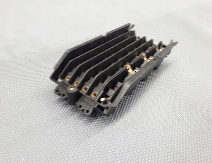 MERCEDES-BENZ W124 1 generation (1984-1994) Säkringsdosa 1245400150 27210266