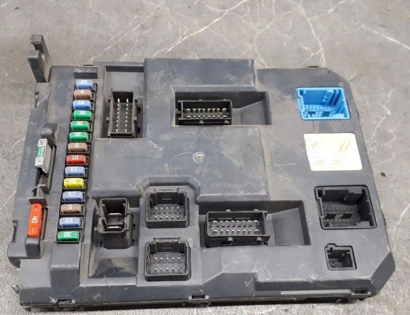 CITROËN C3 3 generation (2016-2024) Komfortkontrollenhet 9666952280 30165324