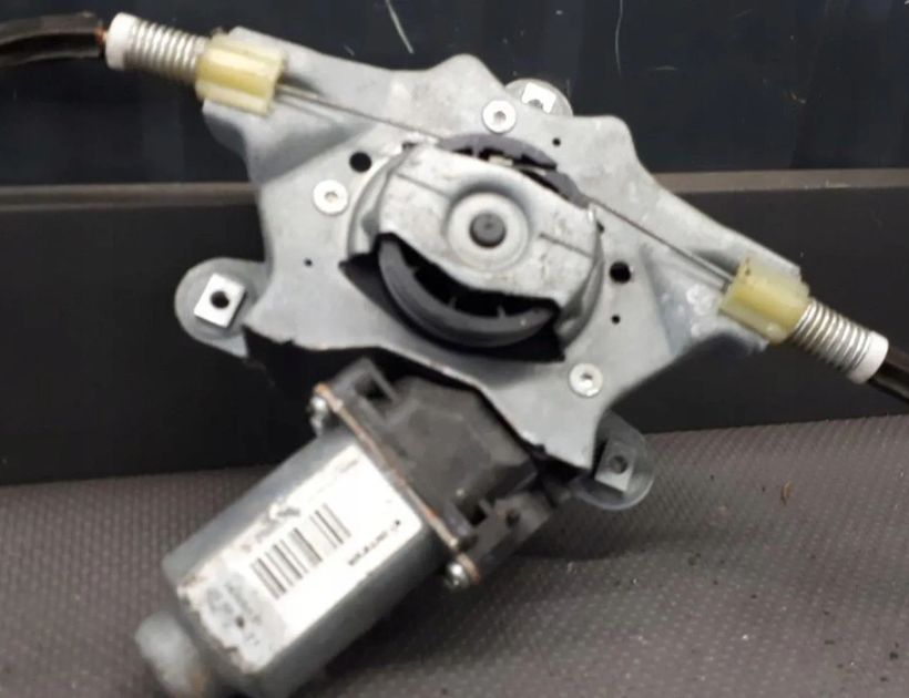 RENAULT Twingo 1 generation (1993-2007) Främre höger dörrfönsterhiss 119358ARM 30168207