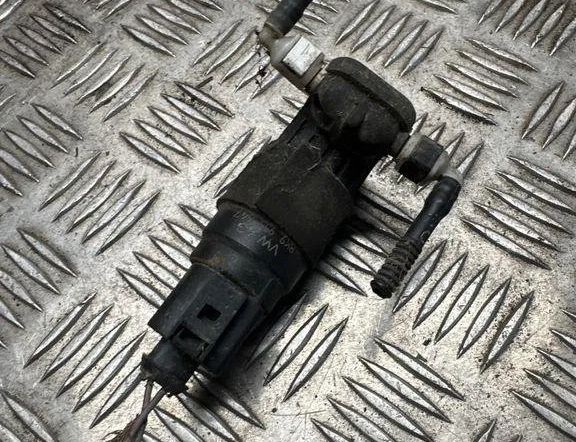 AUDI Q5 8R (2008-2017) Spolartankmotor 8K9955647 31340868