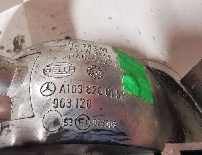 MERCEDES-BENZ M-Class W163 (1997-2005) Extra stoppljus bak A1638200156 27019433