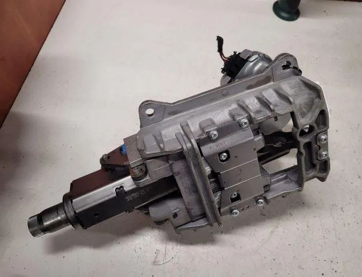 AUDI A6 C6/4F (2004-2011) Rattstångsmekanism 4F09058582,4F0419512P 27077601