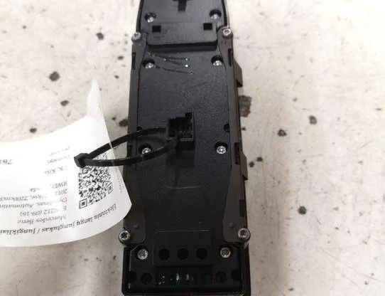 MERCEDES-BENZ E-Class W212/S212/C207/A207 (2009-2016) Vänster främre dörrfönsterbrytare A2129056100 27078099