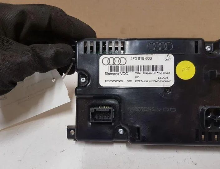 AUDI A6 C6/4F (2004-2011) Navigationsdisplay 4F0919603,A2C53080033S 27094232