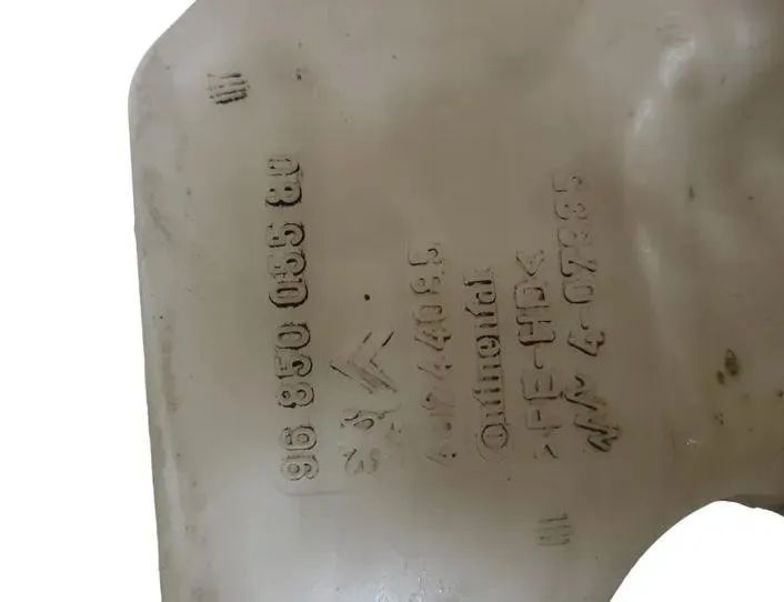 PEUGEOT 3008 1 generation (2010-2016) Fönsterspolartank 9685005580,40244085,407935 27113237