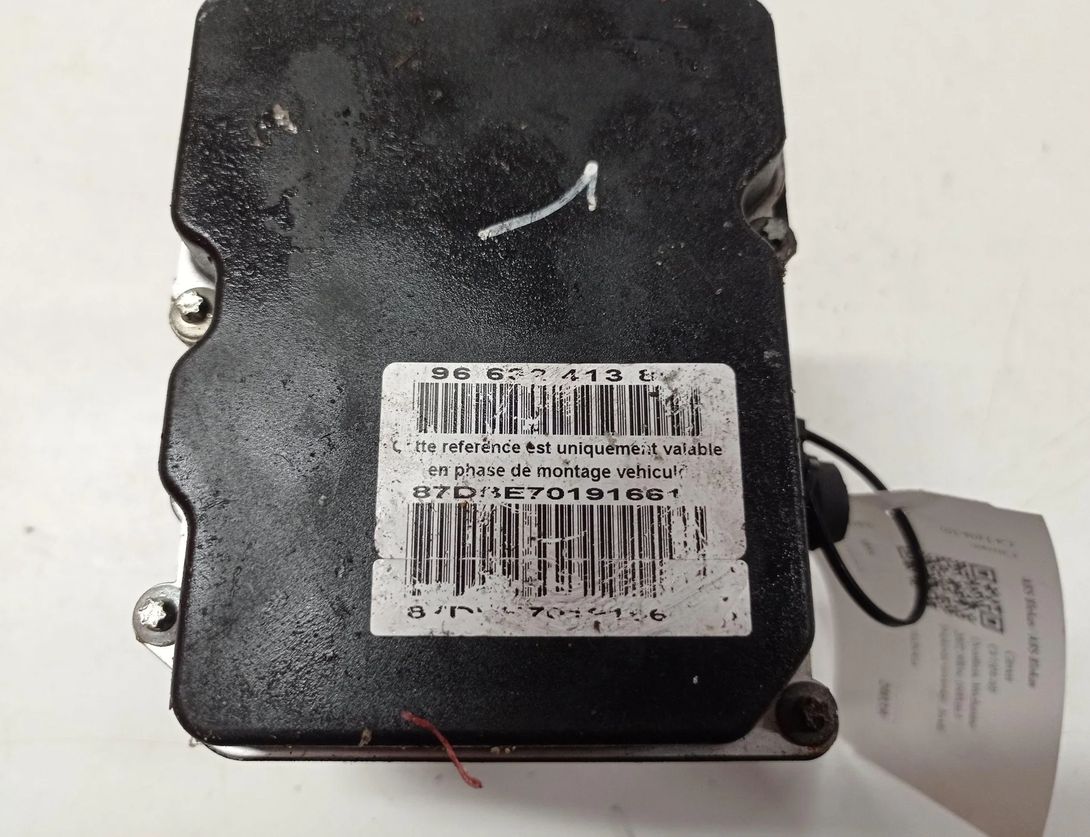 CITROËN C4 1 generation (2004-2011) ABS pump 9663241380 28631539