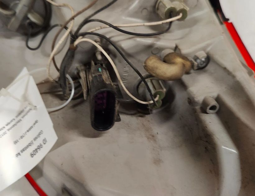 OPEL Astra J (2009-2020) Vänster bakljus bak 13282242 28743331