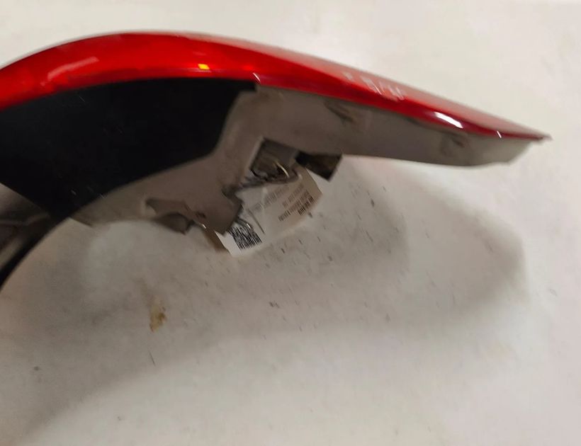 OPEL Astra J (2009-2020) Vänster bakljus bak 13282242 28743331