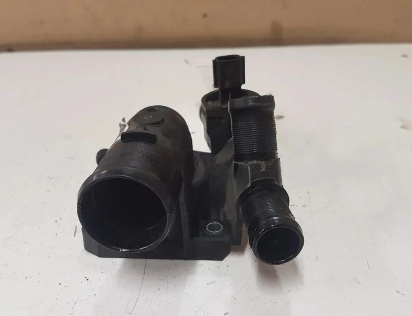 RENAULT Megane 2 generation (2002-2012) Termostat 8200907234 28763687