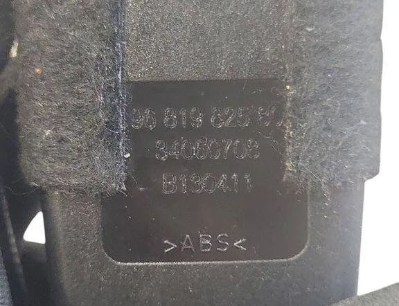 PEUGEOT 5008 1 generation (2009-2016) Höger baksätesspänne 9681982580 31464286