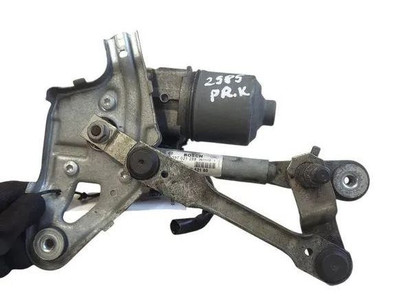 PEUGEOT 5008 1 generation (2009-2016) Vindrutetorkare fram 9671062180 32757879