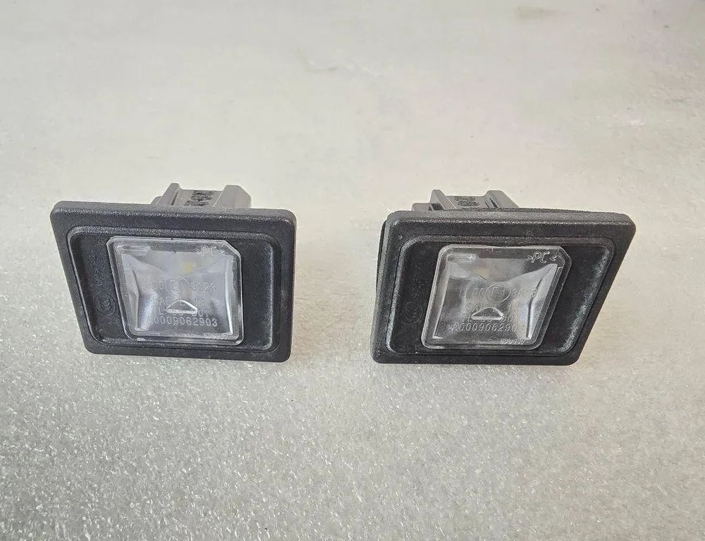 MERCEDES-BENZ A-Class W177 (2018-2024) Nummerskyltljus A0009062903 30653182