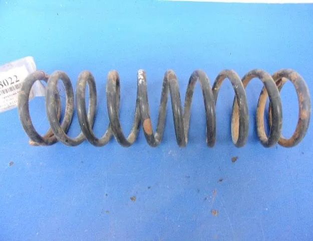 VOLKSWAGEN Polo 2 generation (1981-1994) Främre vänster fjäder 21409694