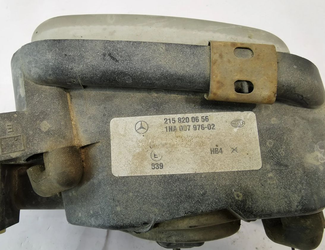 MERCEDES-BENZ C-Class W203/S203/CL203 (2000-2008) Främre höger dimljus A2158200656 17563712