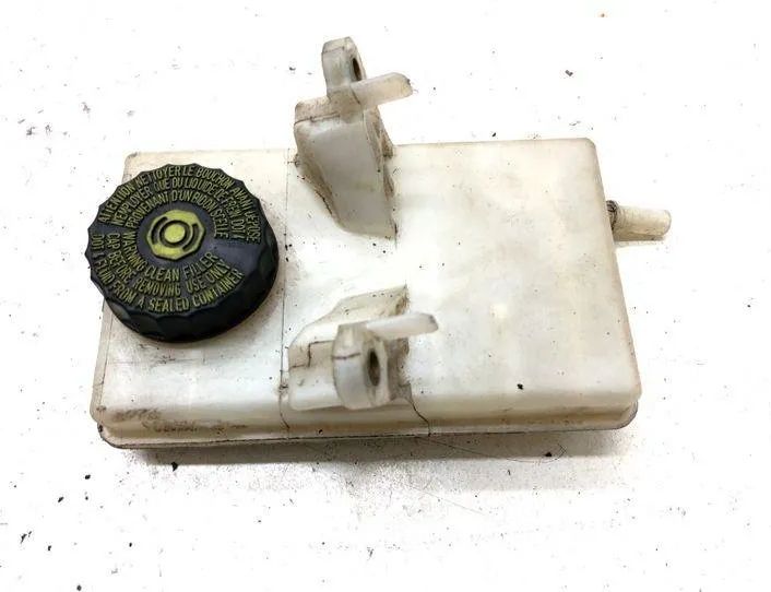 PEUGEOT Partner 2 generation (2008-2023) Bromsvätsketank 9680907780 21317654