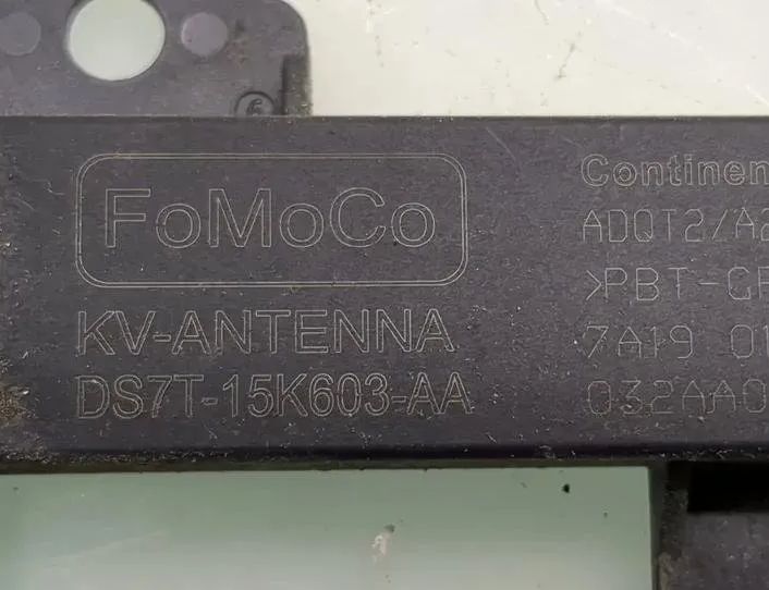 FORD Kuga 2 generation (2013-2020) Nyckelfri antenn DS7T15K603AA 27244480