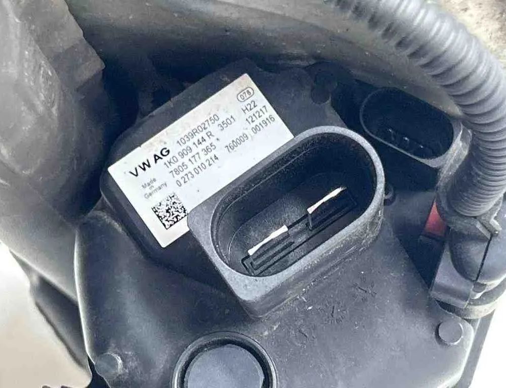 VOLKSWAGEN Passat B8 (2014-2023) Styrställ 0273010214,7805177365,1K0909144R,561423051M,7805501467,00062823,7817974165 32692048