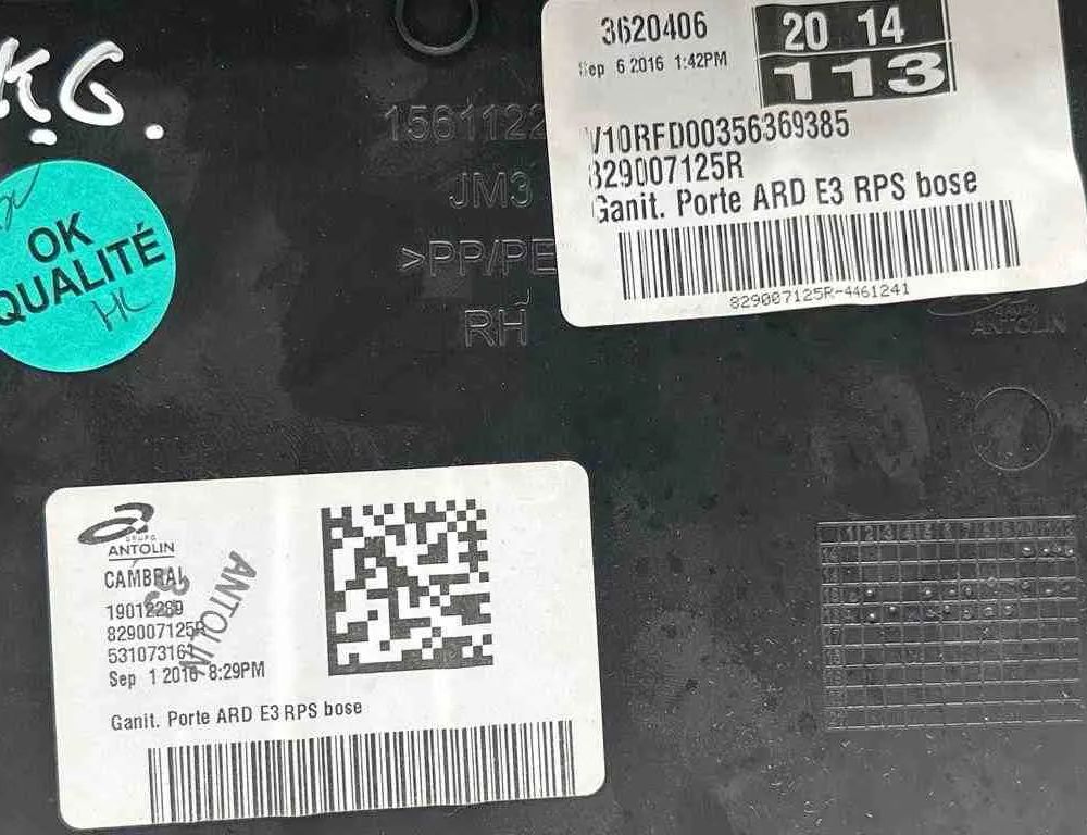 RENAULT Talisman 1 generation (2012-2024) Bakre höger dörrpanel 829007125R,1561122 32694039