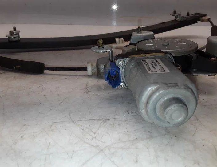 CHEVROLET Captiva 1 generation (2006-2018) Vänster främre fönsterhissare 96627080 20743665