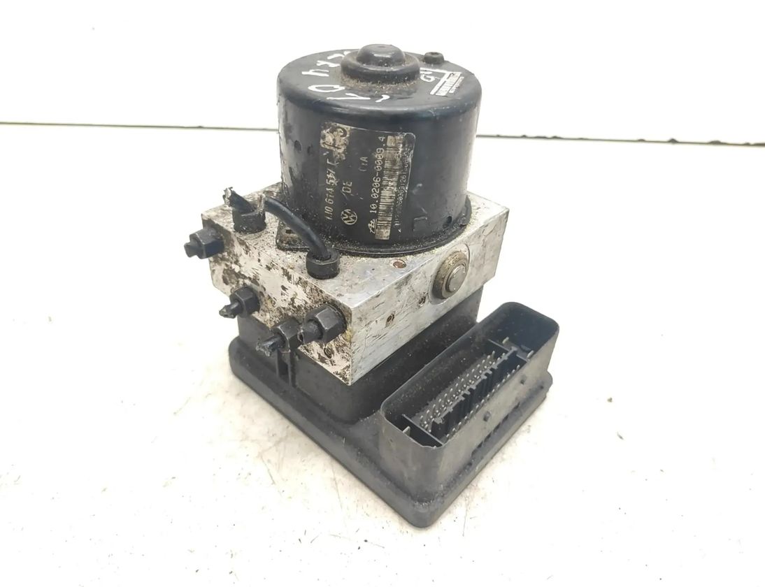 VOLKSWAGEN Golf 4 generation (1997-2006) ABS pump 1C0907379E 29840672
