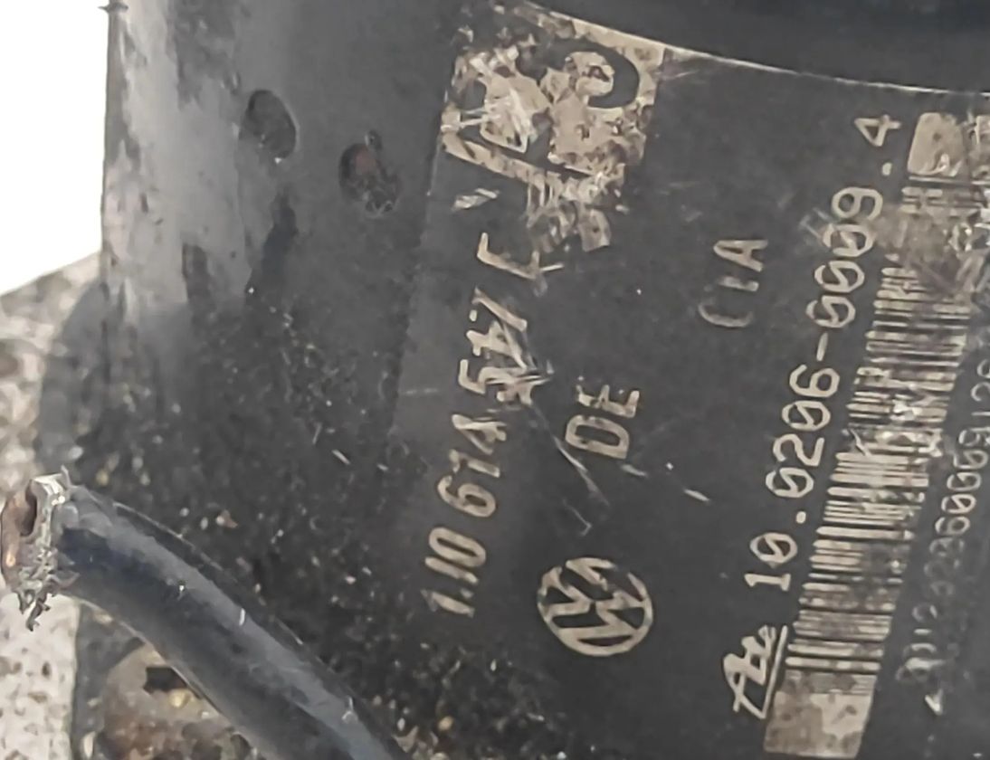 VOLKSWAGEN Golf 4 generation (1997-2006) ABS pump 1C0907379E 29840672