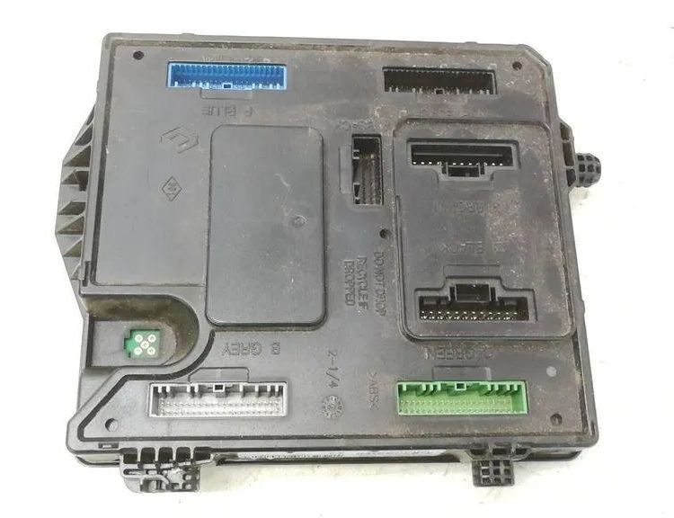 RENAULT Megane 3 generation (2008-2020) Komfortkontrollenhet S180098201 30303359