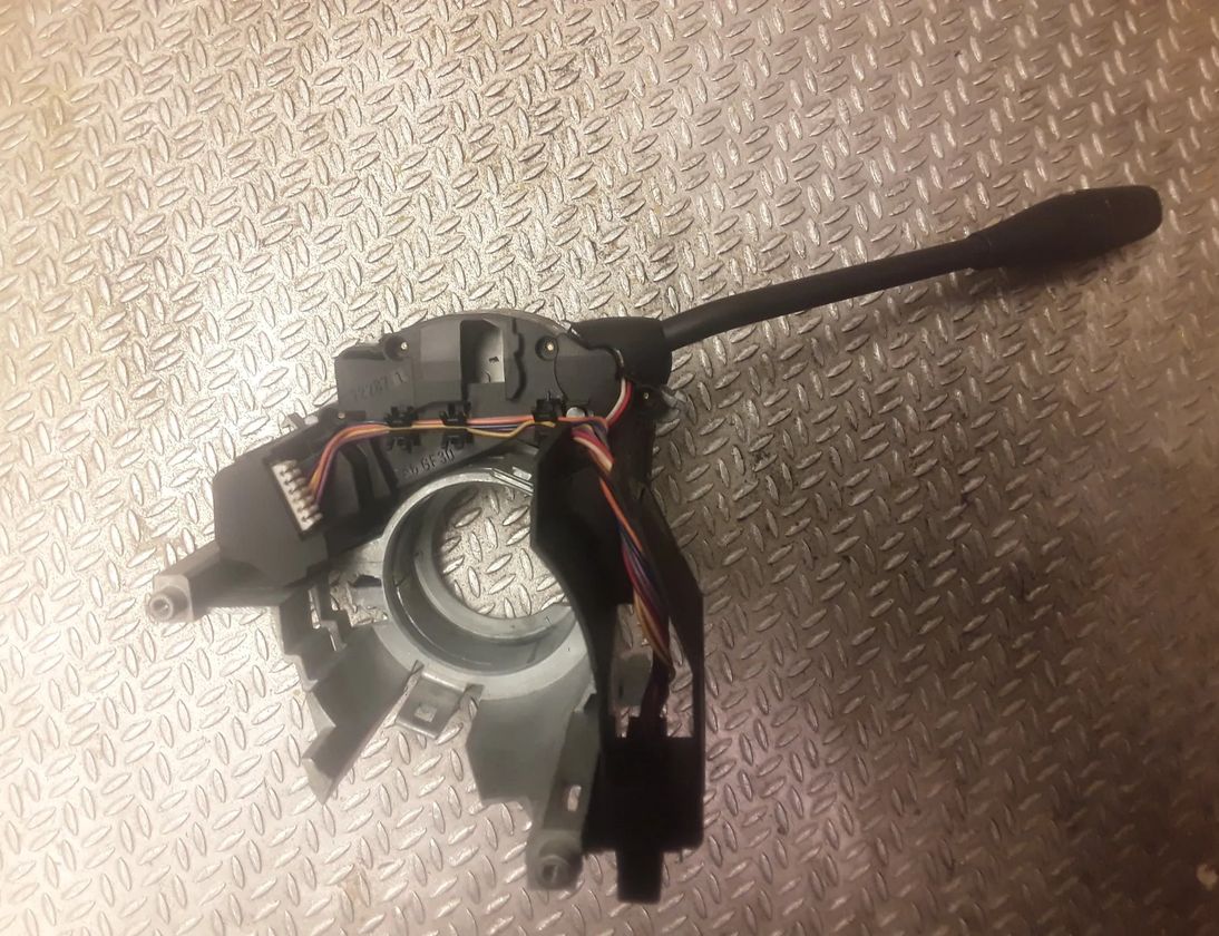 MERCEDES-BENZ CLS-Class C219 (2004-2010) Farthållarspaksratt 1715402445 11178566