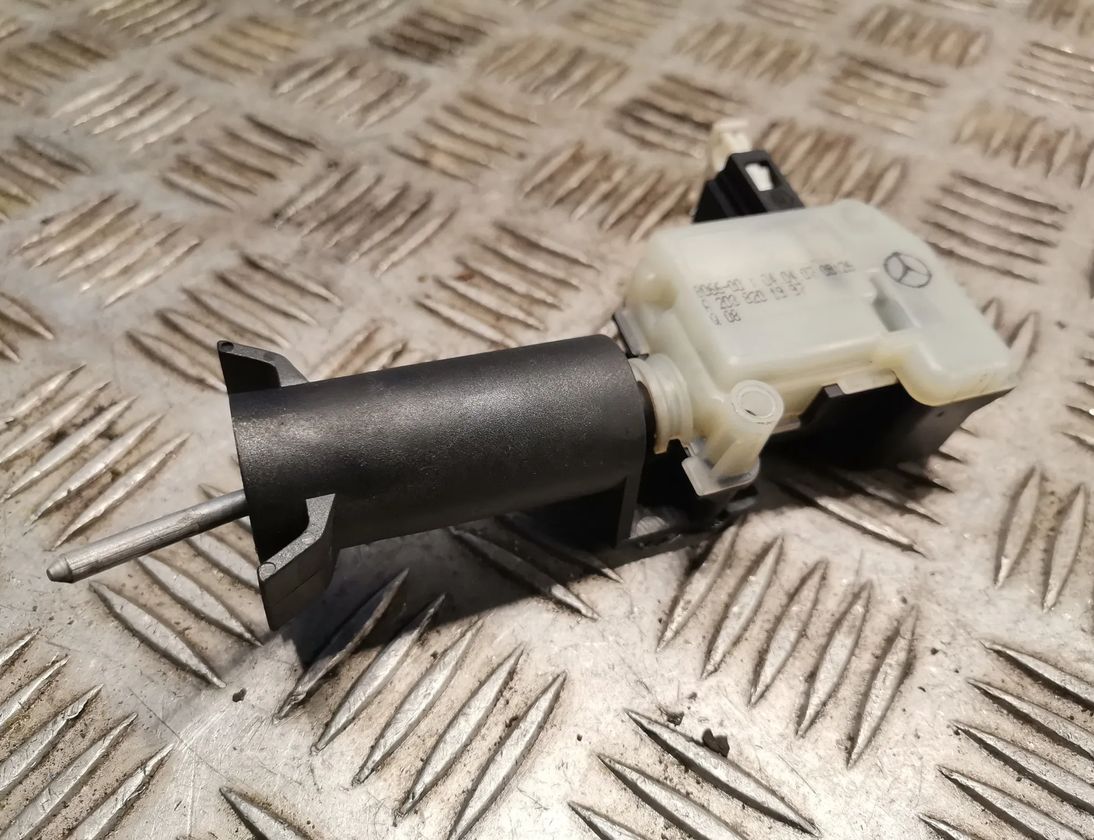 MERCEDES-BENZ A-Class W169 (2004-2012) Bränsletanklocklås 2038201997 18075380