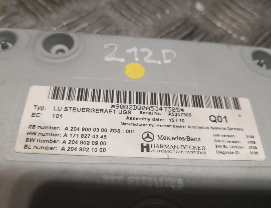 MERCEDES-BENZ E-Class W212/S212/C207/A207 (2009-2016) Navigationskontrollenhet 2049000300,A2049000300 28247683