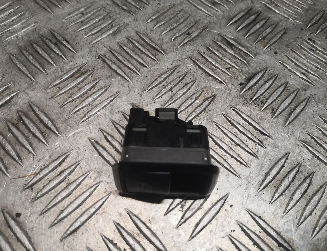 MERCEDES-BENZ E-Class W212/S212/C207/A207 (2009-2016) Vänster bakdörr fönsterkontrollbrytare 2049058102,A2049058102 28304804