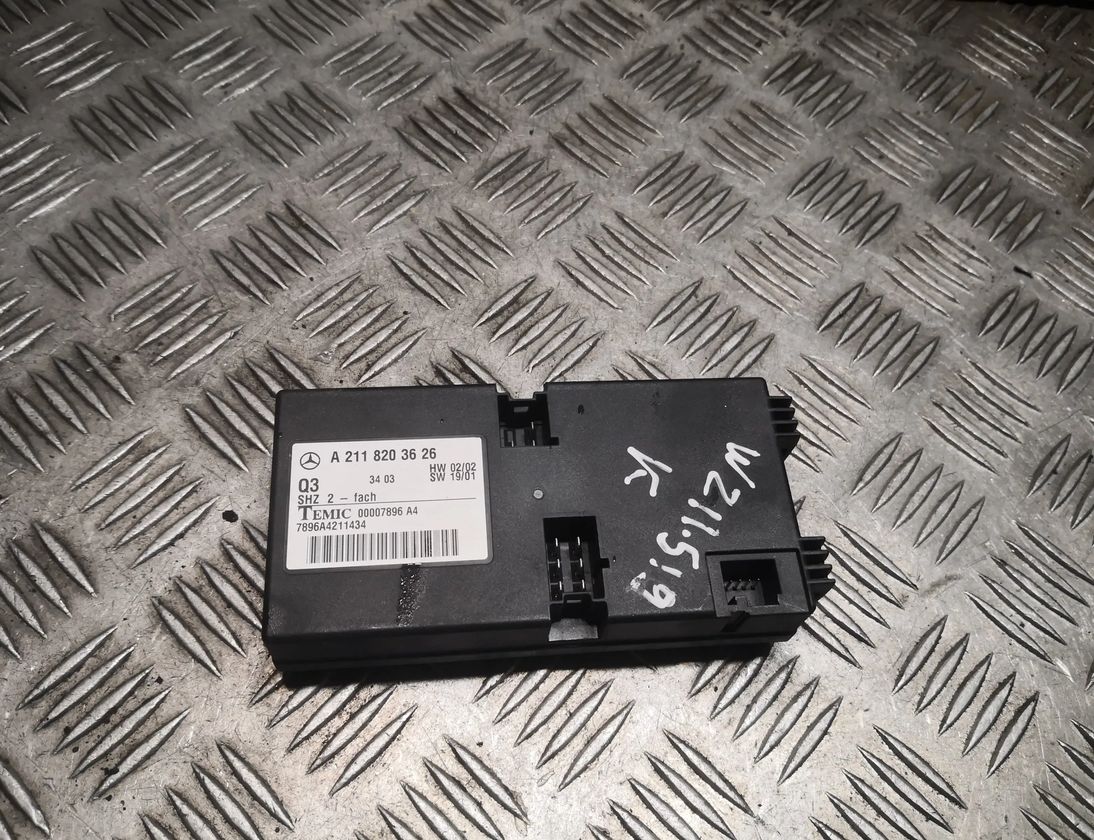 MERCEDES-BENZ E-Class W211/S211 (2002-2009) Stolsvärmerelä 2118203626,A2118203626 30815249