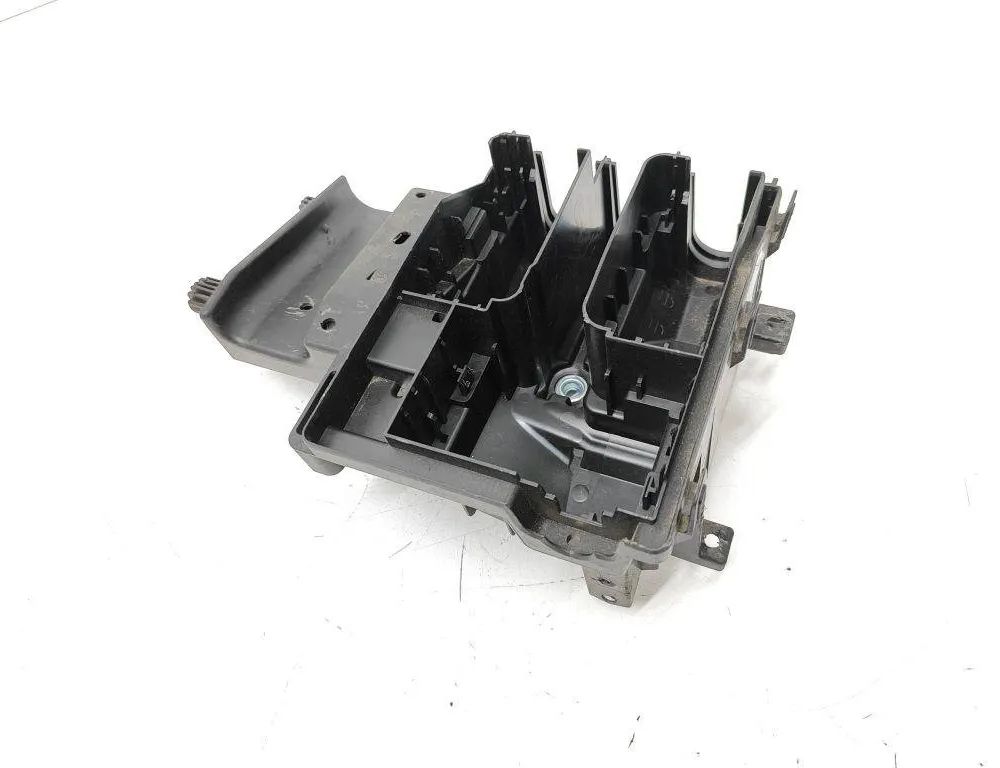 OPEL Astra K (2015-2021) Säkringsbox 13379209 30547881