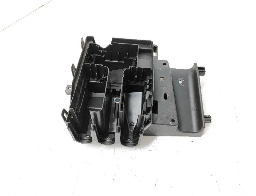 OPEL Astra K (2015-2021) Säkringsbox 13379209 30547881