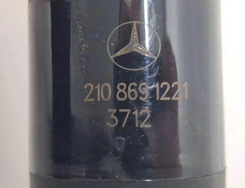 MERCEDES-BENZ CLS-Class C218/X218 (2011-2017) Strålkastarspolarmotor 2108691121,2108691221 30553985