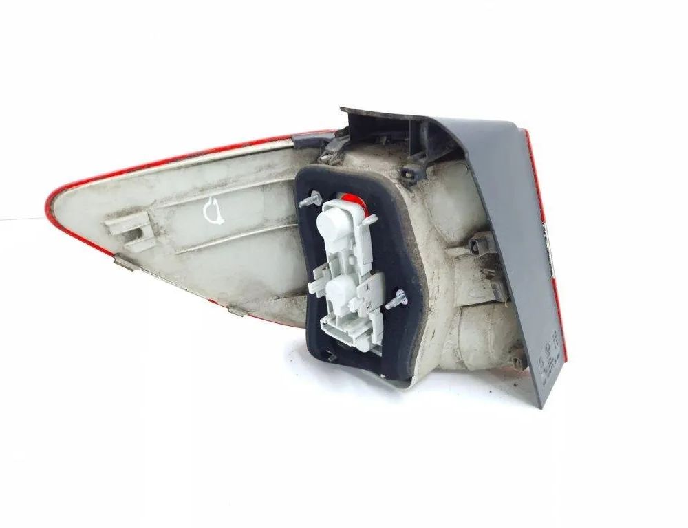 MERCEDES-BENZ B-Class W245 (2005-2011) Bakre höger bakljuslampa A169820 30570241