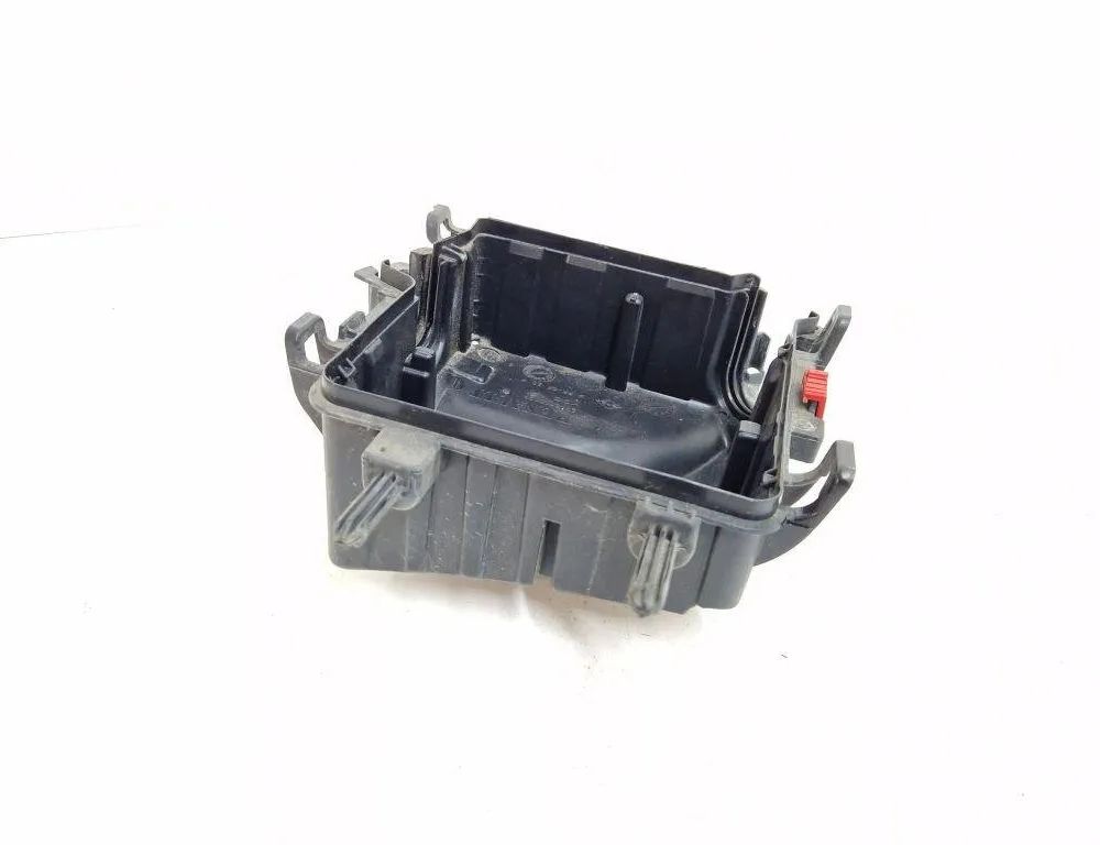 RENAULT Scenic 3 generation (2009-2015) Säkringsbox 284B10002R 30574066