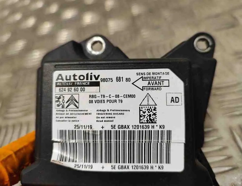 PEUGEOT 308 3 generation (2021-2023) SRS kontrollenhet 624926000,9807568180 32413326