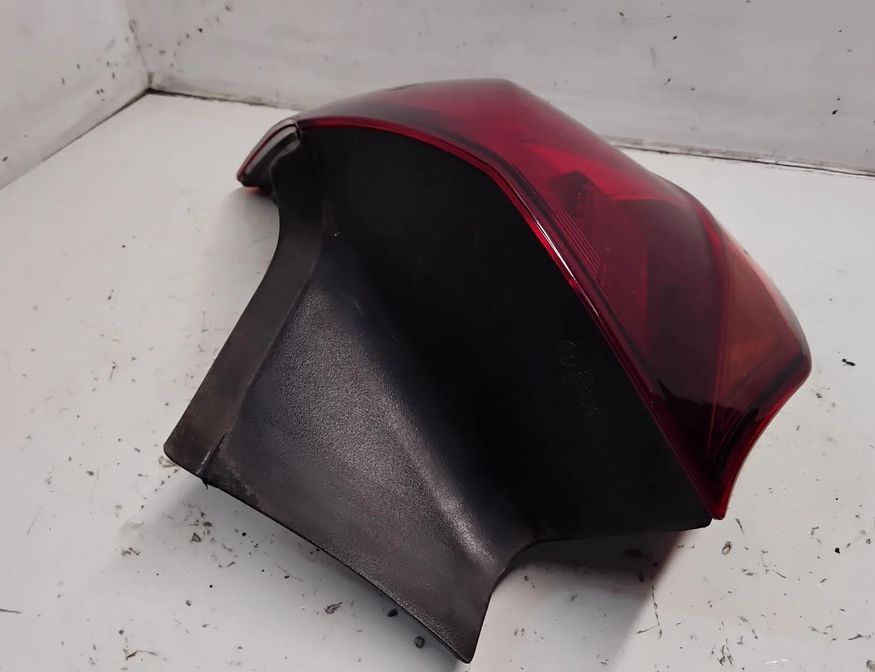 OPEL Astra K (2015-2021) Vänster bakljus bak 13306578 27531860