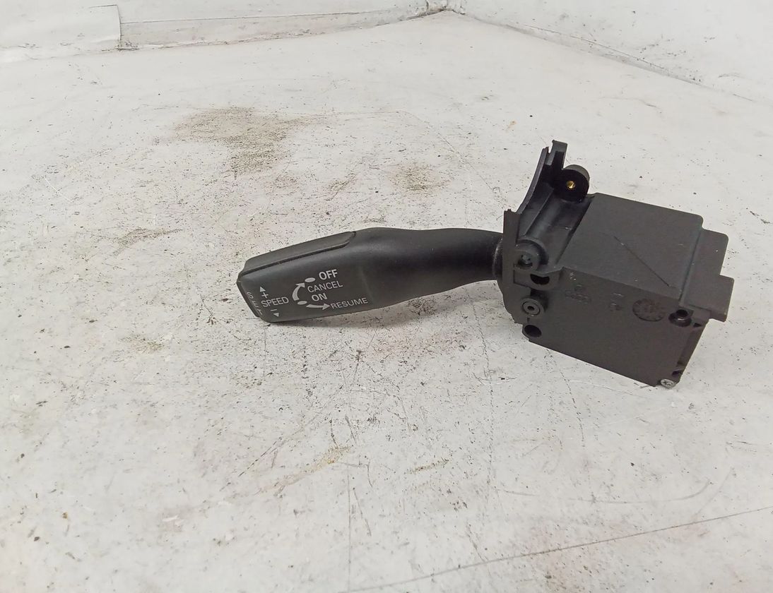 AUDI A6 allroad C6 (2006-2011) Farthållarspaksratt 4E0953521 27597742