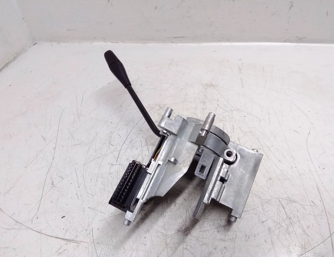 MERCEDES-BENZ CLS-Class C219 (2004-2010) Farthållarspaksratt A1715402445 27610481