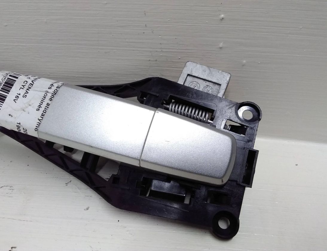 OPEL Zafira B (2005-2010) Bakre vänstra dörrens yttre handtag 24463749 27634556