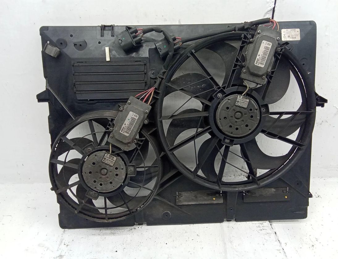 AUDI Q7 4L (2005-2015) Motorkylare kylare 7L0121207D 27663094