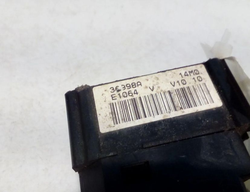 RENAULT Megane 2 generation (2002-2012) Vrid omkopplarvredet 36998A 28533838