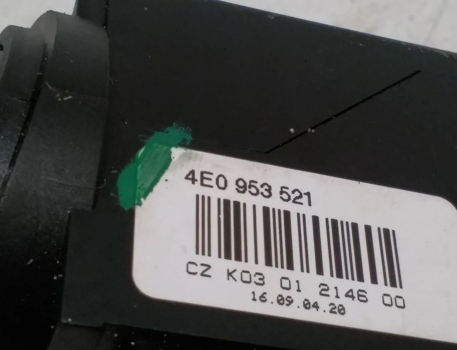 AUDI A8 D3/4E (2002-2010) Farthållarspaksratt 4E0953521 28588036