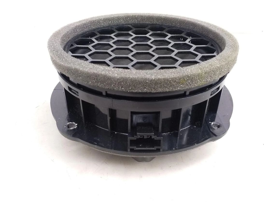 SKODA Karoq 1 generation (2017-2024) Främre vänstra dörrhögtalare 3V0035411J 29804105