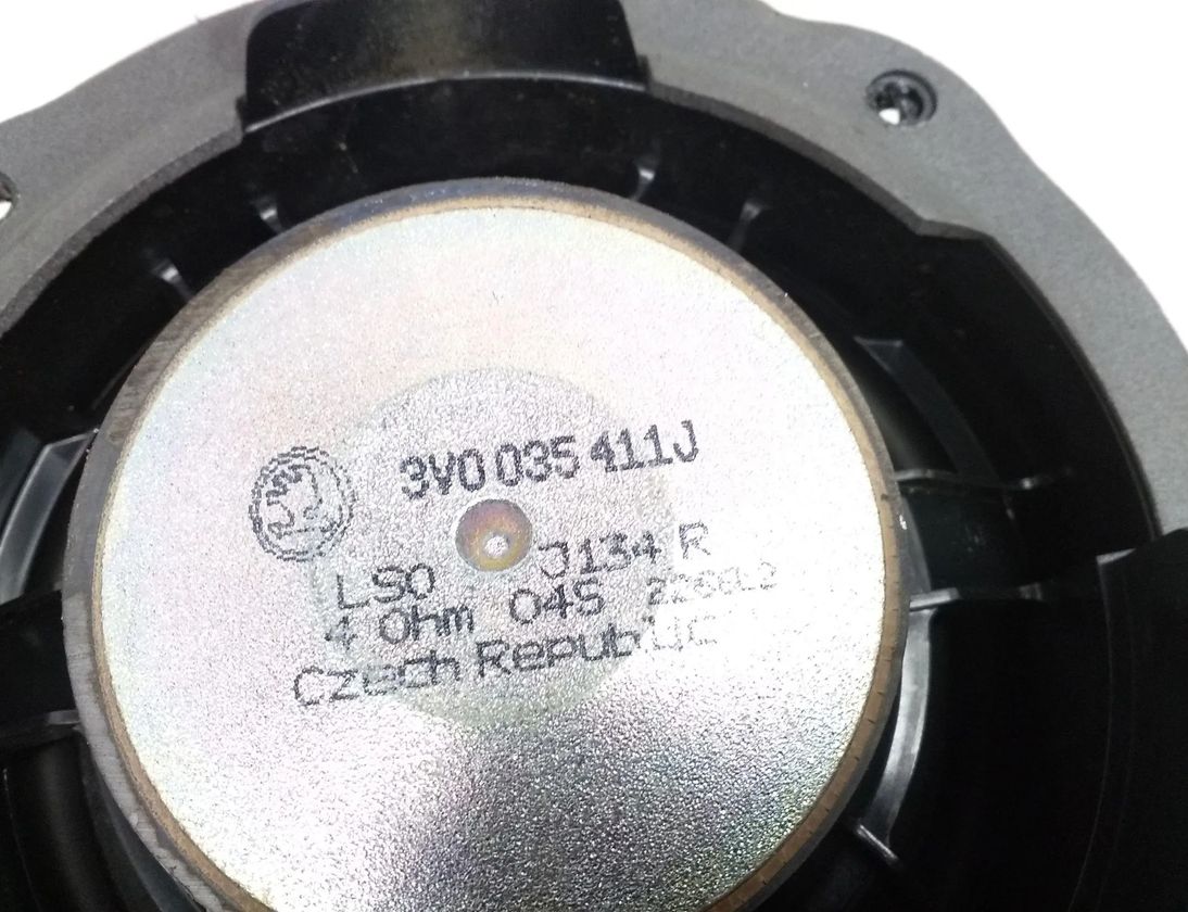 SKODA Karoq 1 generation (2017-2024) Främre vänstra dörrhögtalare 3V0035411J 29804105