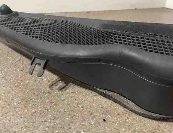 MERCEDES-BENZ E-Class W211/S211 (2002-2009) Trim för främre torkarkåpa A2128301013,A2128300013 32709368