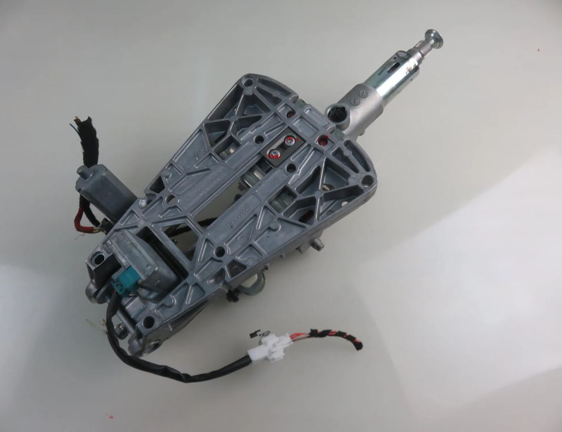 MERCEDES-BENZ C-Class W204/S204/C204 (2004-2015) Elektrisk servostyrstång 2044602016 29069374